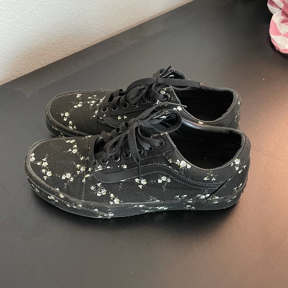 Floral Vans